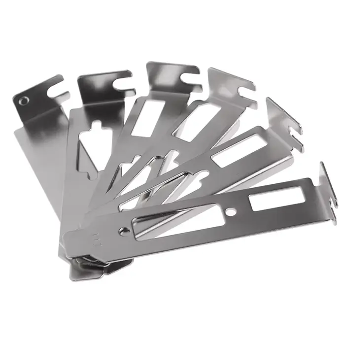 Adaptateur de support à profil bas pour cartes graphiques demi-hauteur