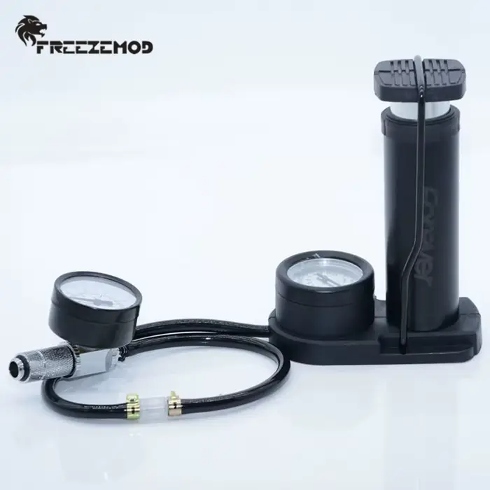 FREEZEMOD – système de refroidissement par eau pour ordinateur