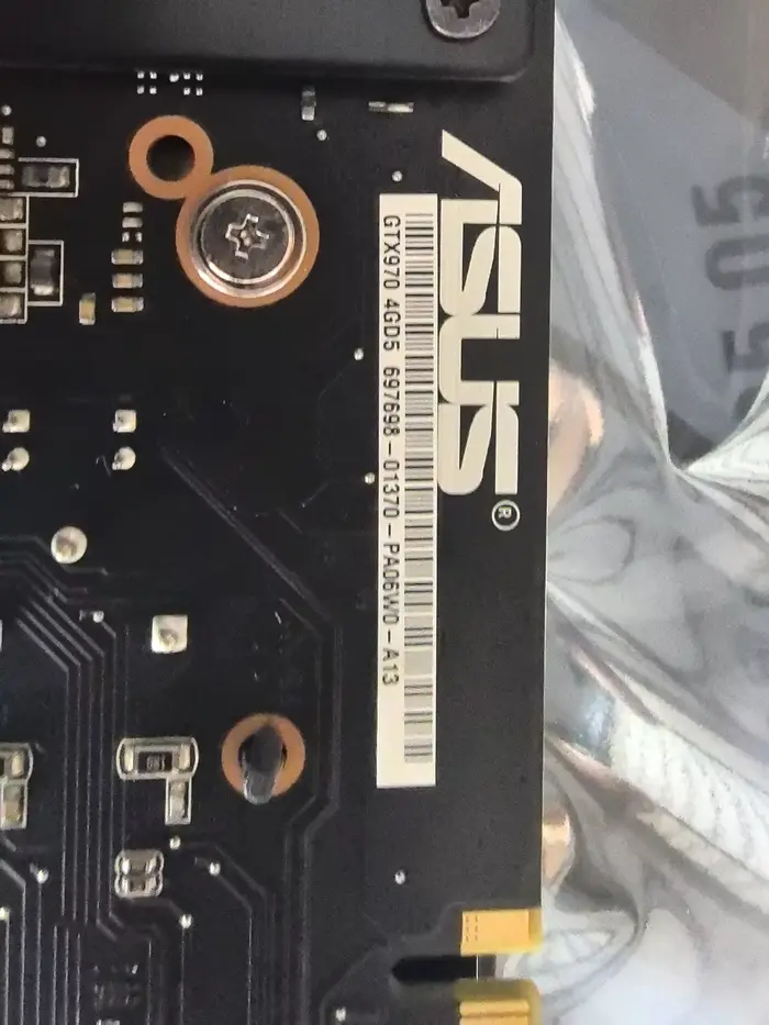Carte graphique ASUS NVIDIA GTX 970 4 Go GDDR5 GPU GTX970 4GD5 DP CRAD VGA 256 bits PCI-E 3.0 HEMI DP DVI pour ordinateur de bureau