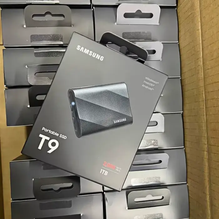 SSD portable Samsung T9 1 To 2 To 4 To USB 3.2 Gen 2x2