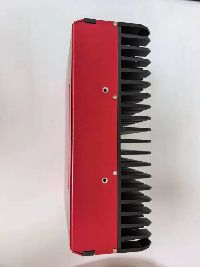 Boîtier d'ordinateur de jeu en aluminium avec adaptateur de dissipation thermique et service OEM/ODM