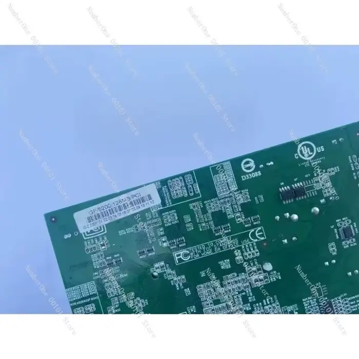 Carte graphique PCI traditionnelle 90% neuve GF 5200 128 Mo DVI VGA