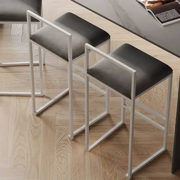 Chaises de bar modernes pour salle à manger