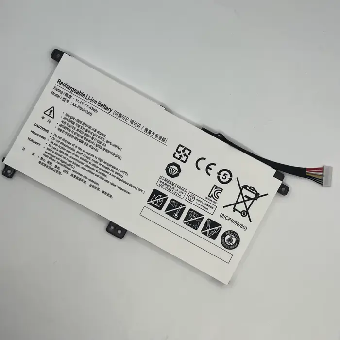 Nouvelle batterie d'ordinateur portable AA-PBUN3AB AA-PBUN3QB