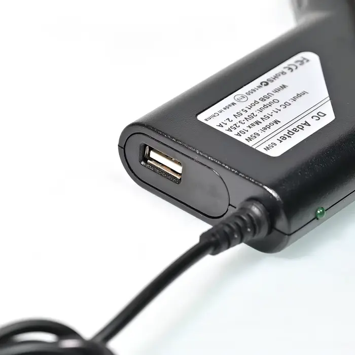 Chargeur de voiture 20V 3.25A 65W