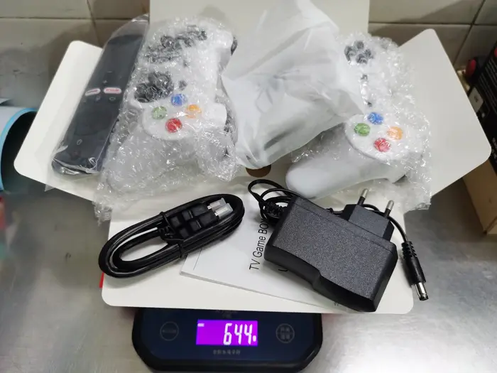 Consoles de jeux vidéo G7 8K 3D 64 Go avec manette sans fil 2.4G