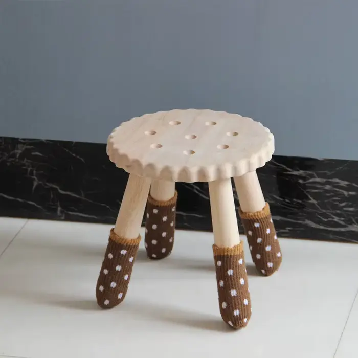 Tabouret de jeu moderne et minimaliste pour adultes