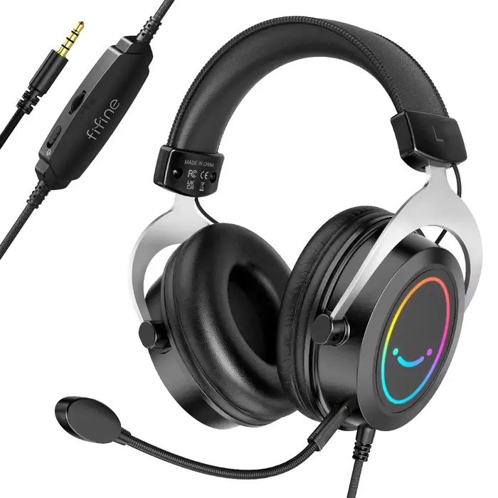 Casque de jeu RVB avec contrôle de ligne et poignées