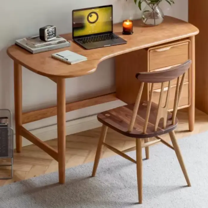 Bureau d'ordinateur en bois avec tiroirs