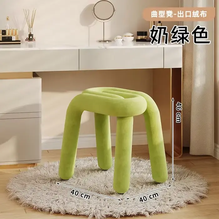 Chaise de maquillage en velours irrégulier en peluche pour chambre de filles, coiffeuse de luxe créa