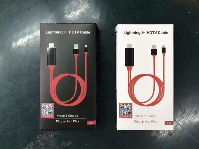 Câble de Projection HDMI pour Ordinateur Portable Connecté à la TV avec le Même Écran