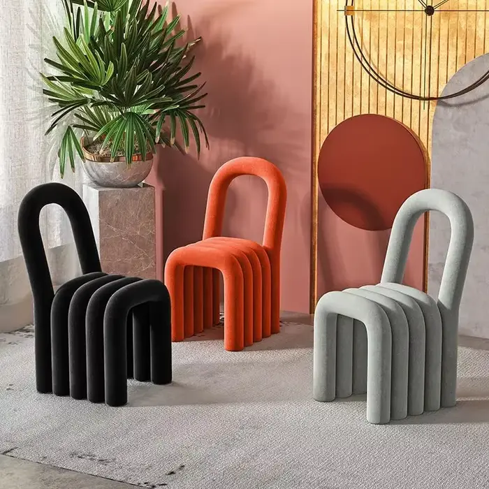 Chaise de maquillage créative douce de forme irrégulière pour filles