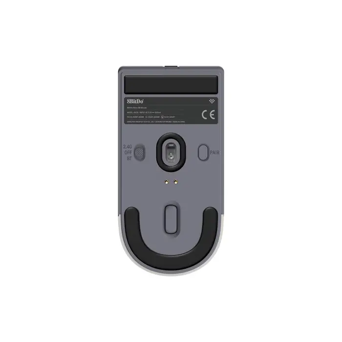 Souris rétro R8 8BitDo avec station de chargement